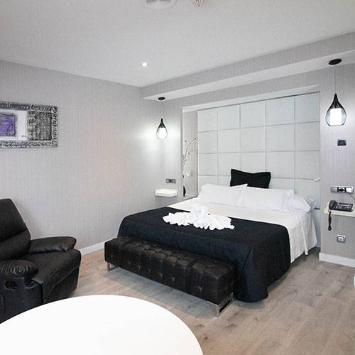 Suite-24